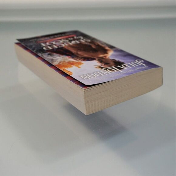 Seduced by a Scot By Julia London 2018 Harlequin Books Mass Market Paperback - Picture 6 of 8